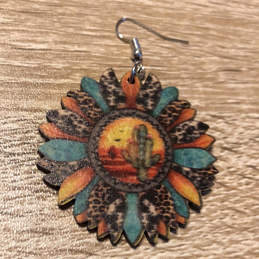 Earring set - Picture 2 of 3